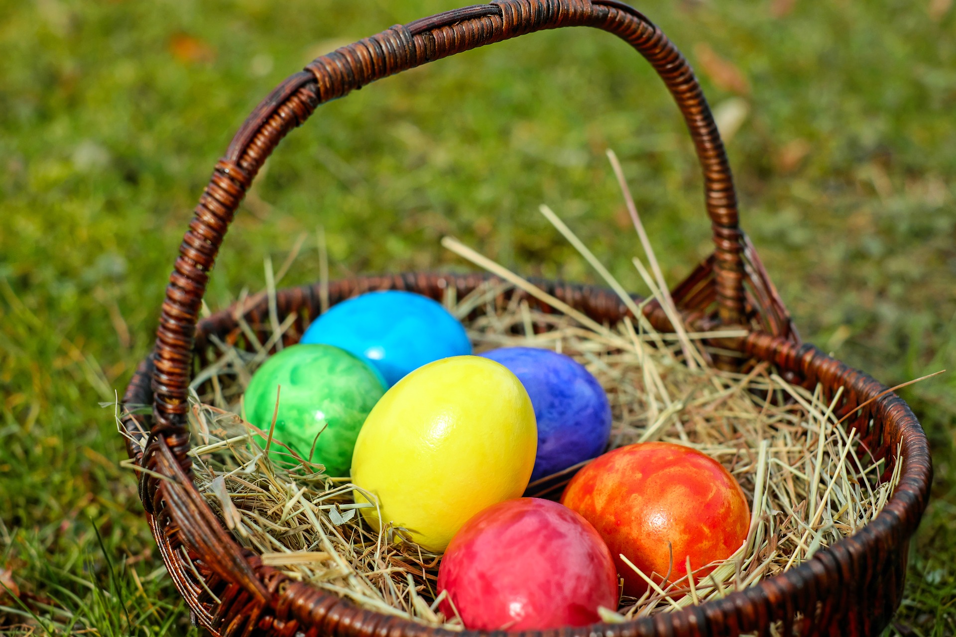 easter-eggs-pixabay.jpg