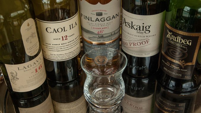 whisky2-pixabay.jpg
